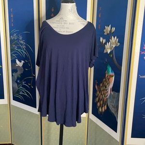 COPY - Stretchy navy tee